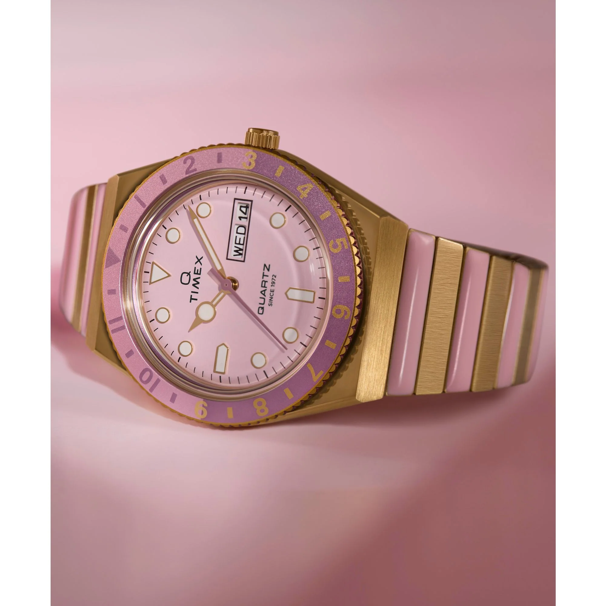 Q Timex Pink Round Dial Analog Women's Watch - TW2W87600UJ - Image 6