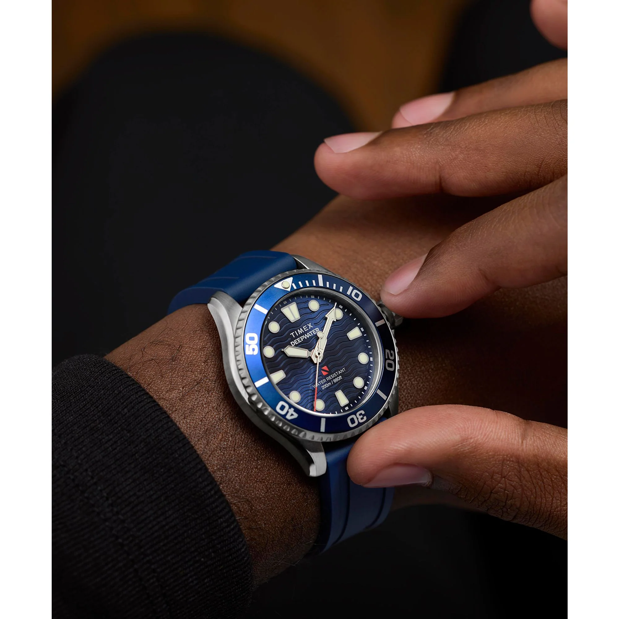 TIMEX Deep Water Meridian Blue Round Dial Analog Unisex's Watch - TW2Y40300UJ - Image 7