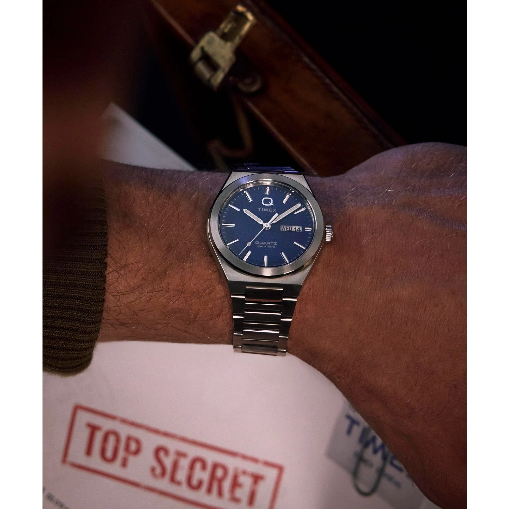 TIMEX Q Continental Blue Round Dial Analog Men's Watch - TW2Y25100IK - Image 7