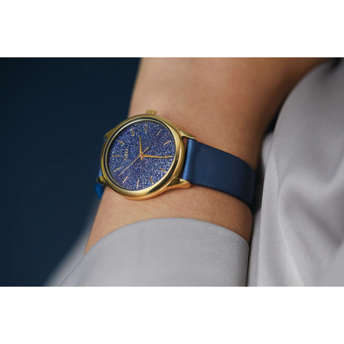 Timex 3 Hands Women's Analog Blue Dial Coloured Quartz Watch, Round Dial with 32 mm Case width - TW2V01200UJ - Image 6