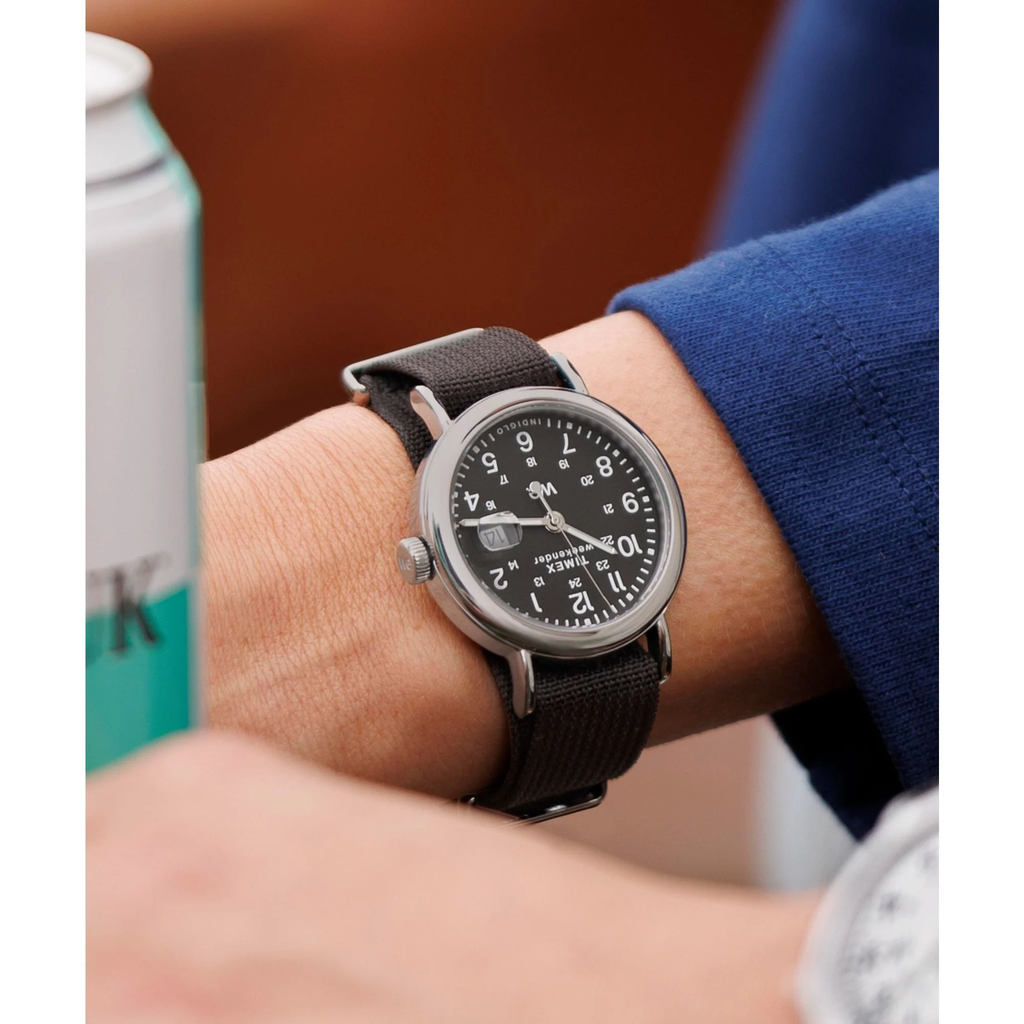 TIMEX Weekender Main Line Men Black Round Dial Analog Watch - TW2W86100UJ - Image 10